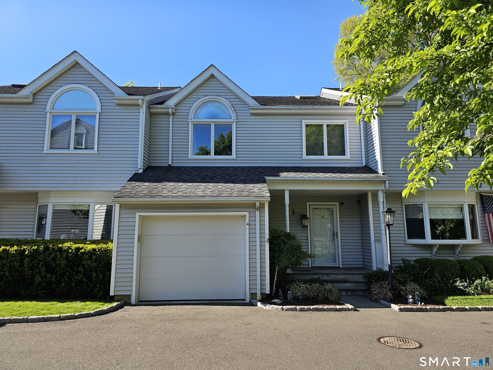 Property Photo:  6 Caroline Farms Road 4  CT 06807 