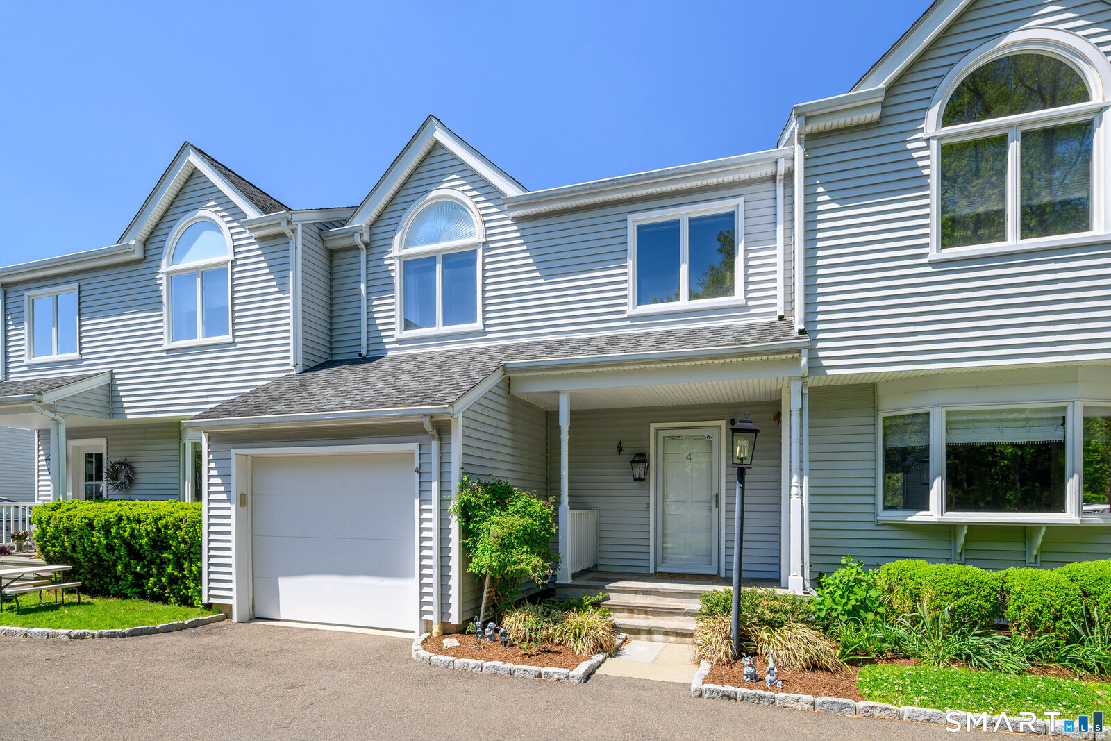 Property Photo:  6 Caroline Farms Road 4  CT 06807 