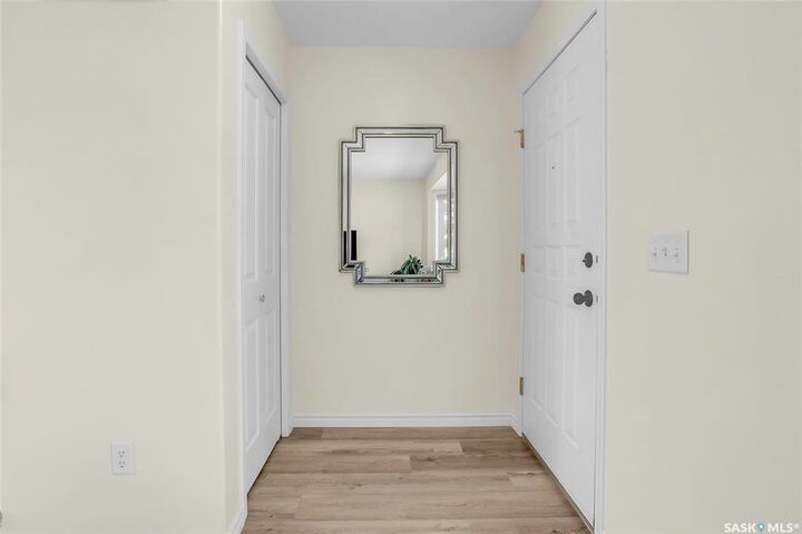 Property Photo:  1122 12th Street E  SK S7H 0E2 