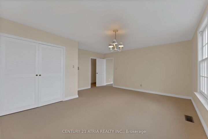 Property Photo: 5 Hill Crescent ON M1M 1H7