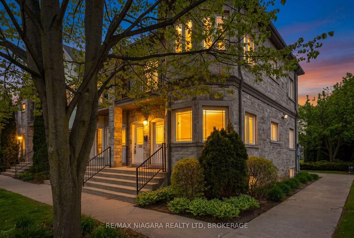 Property Photo: 6045 Dunn Street 106 ON L2G 2P2