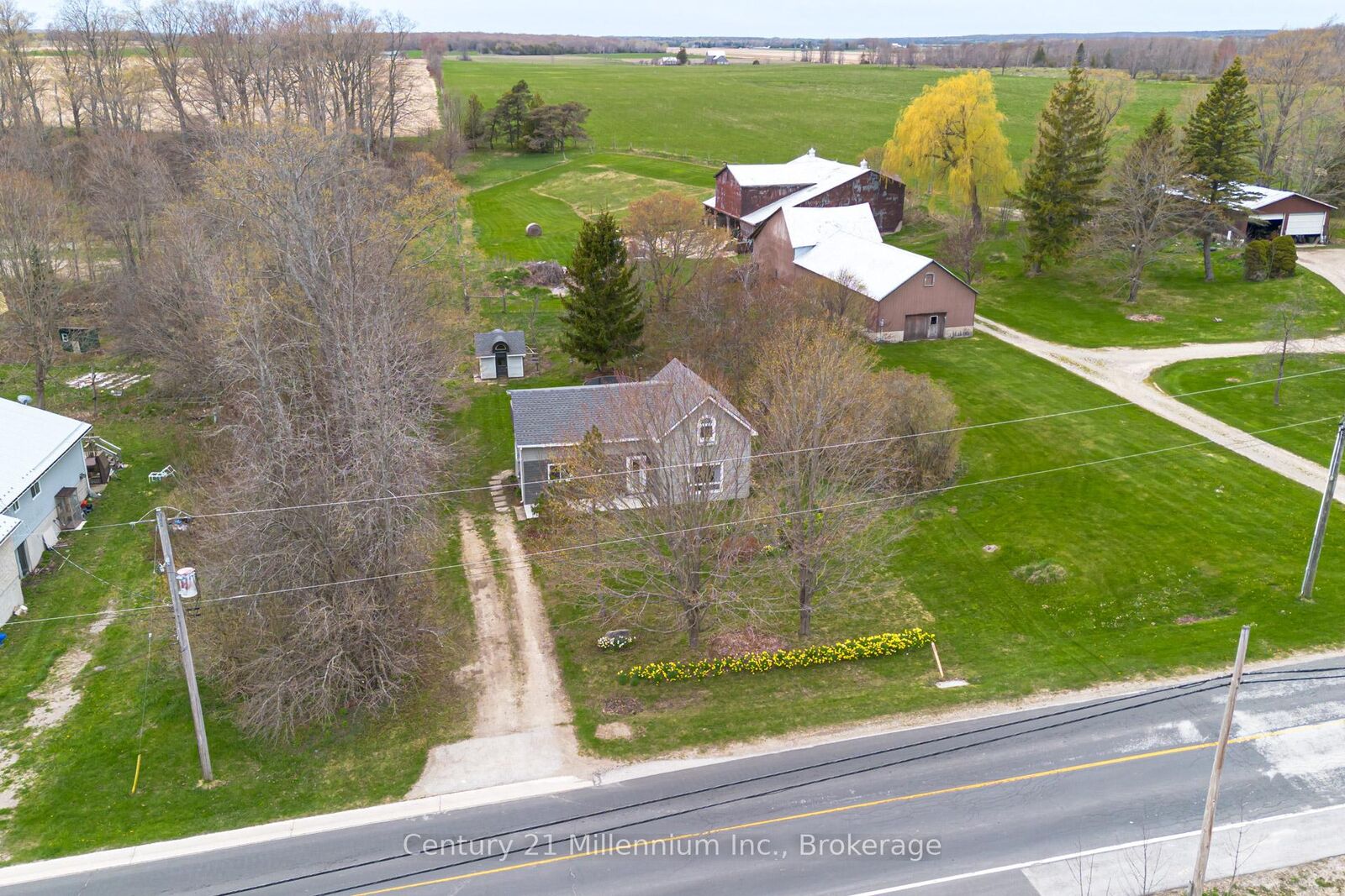 Photo de la propriété:  124 Main Street  ON N0H 1W0 
