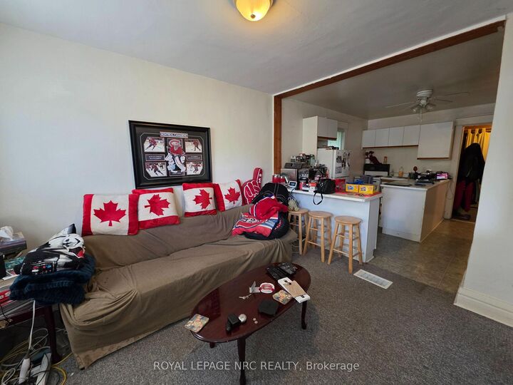 Property Photo: 39 Manchester Avenue ON L2R 1N9
