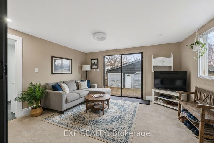 Property Photo: 4576 Fourth Avenue ON L2E 4N6