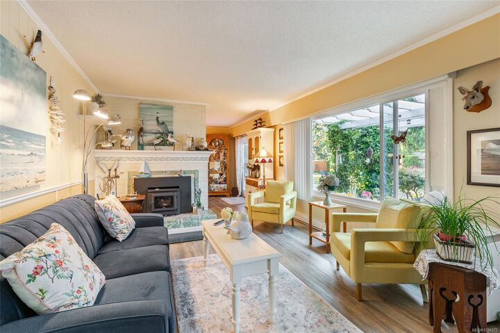 Property Photo: 1226 Centre Rd BC V9K 2G8