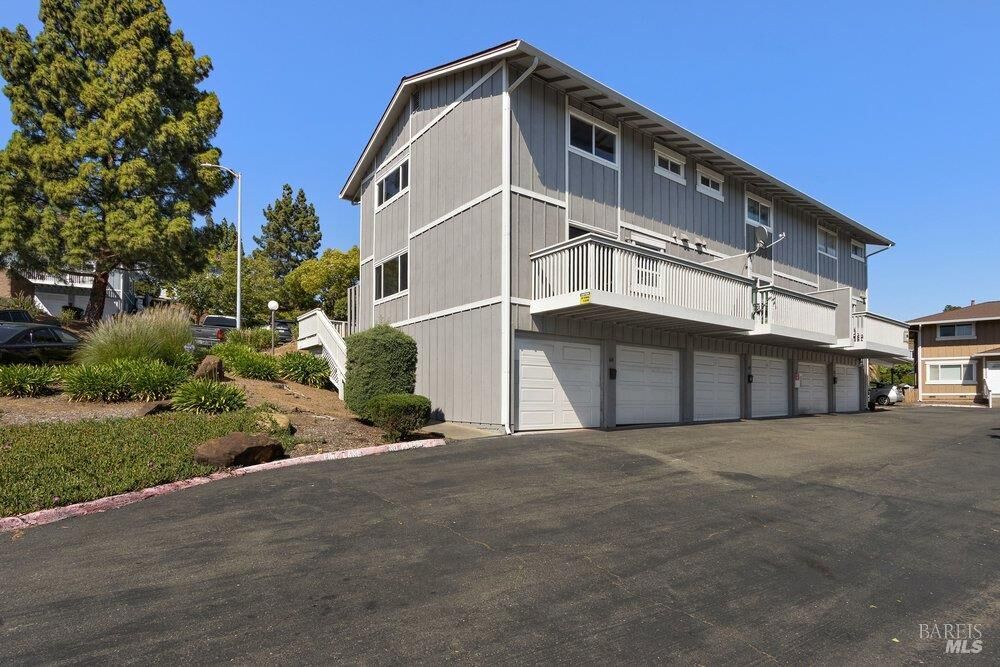Property Photo: 100 Sunset Circle 68 CA 94510