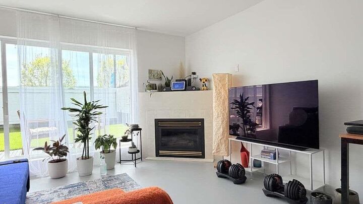 Property Photo:  22347 Lougheed Highway 204  BC V2X 2T3 