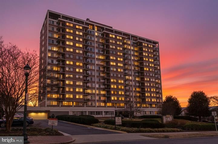 Property Photo:  1220 Blair Mill Road 205  MD 20910 