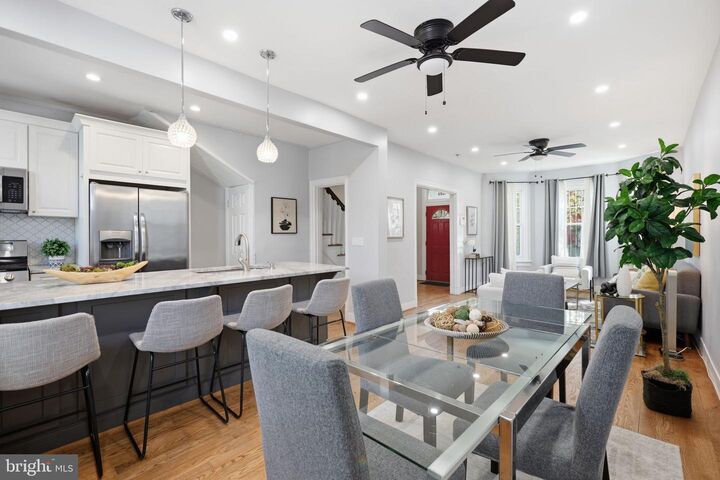 Property Photo:  1020 10th Street NE  DC 20002 