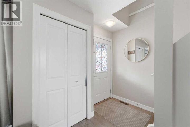 Property Photo:  121 Copperpond Common Southeast  AB T2Z 5B6 