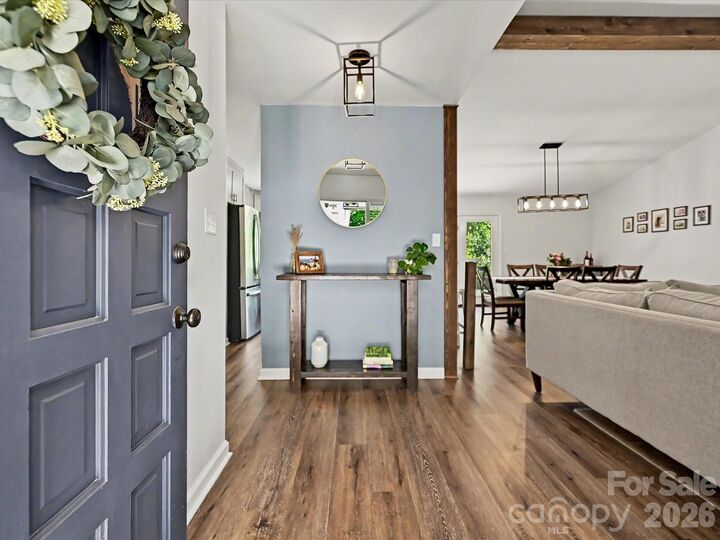Property Photo:  1130 Cameo Court  NC 28270 
