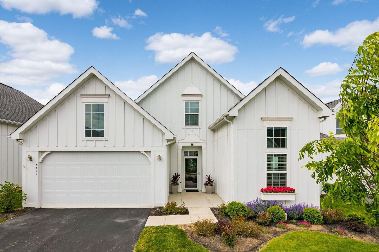 Property Photo:  4494 Winding Oak Drive  OH 43015 