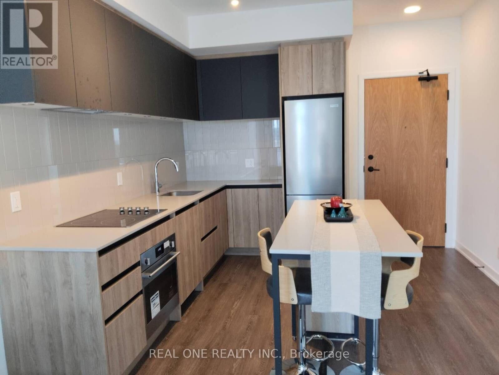 Property Photo:  7950 Bathurst Street 620  ON L4J 0L4 