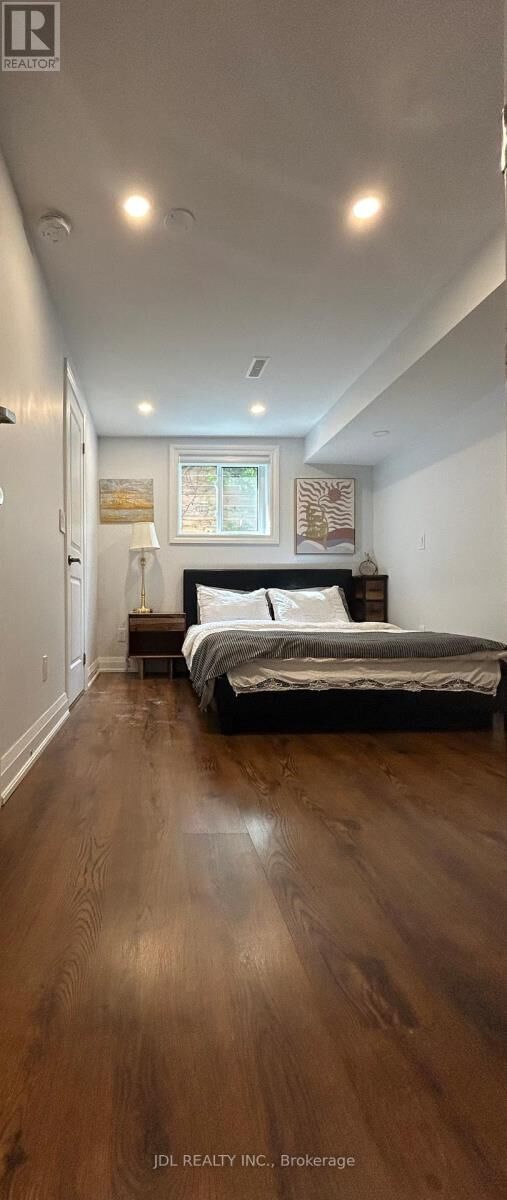 Property Photo: 973 Willowdale Ave Avenue Unit B ON M2M 3C6