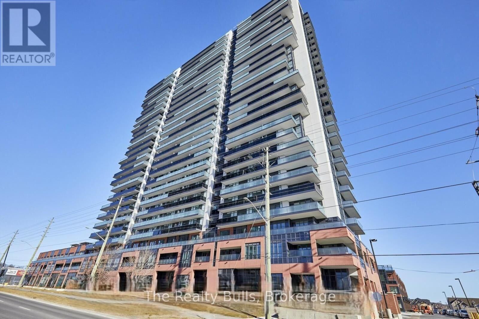 Property Photo:  2545 Simcoe Street North 516  ON L1L 0W3 