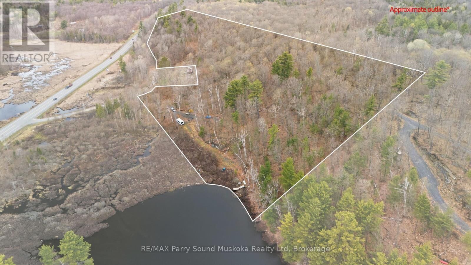 Property Photo:  25 Lake Ridge Road  ON P2A 2W9 