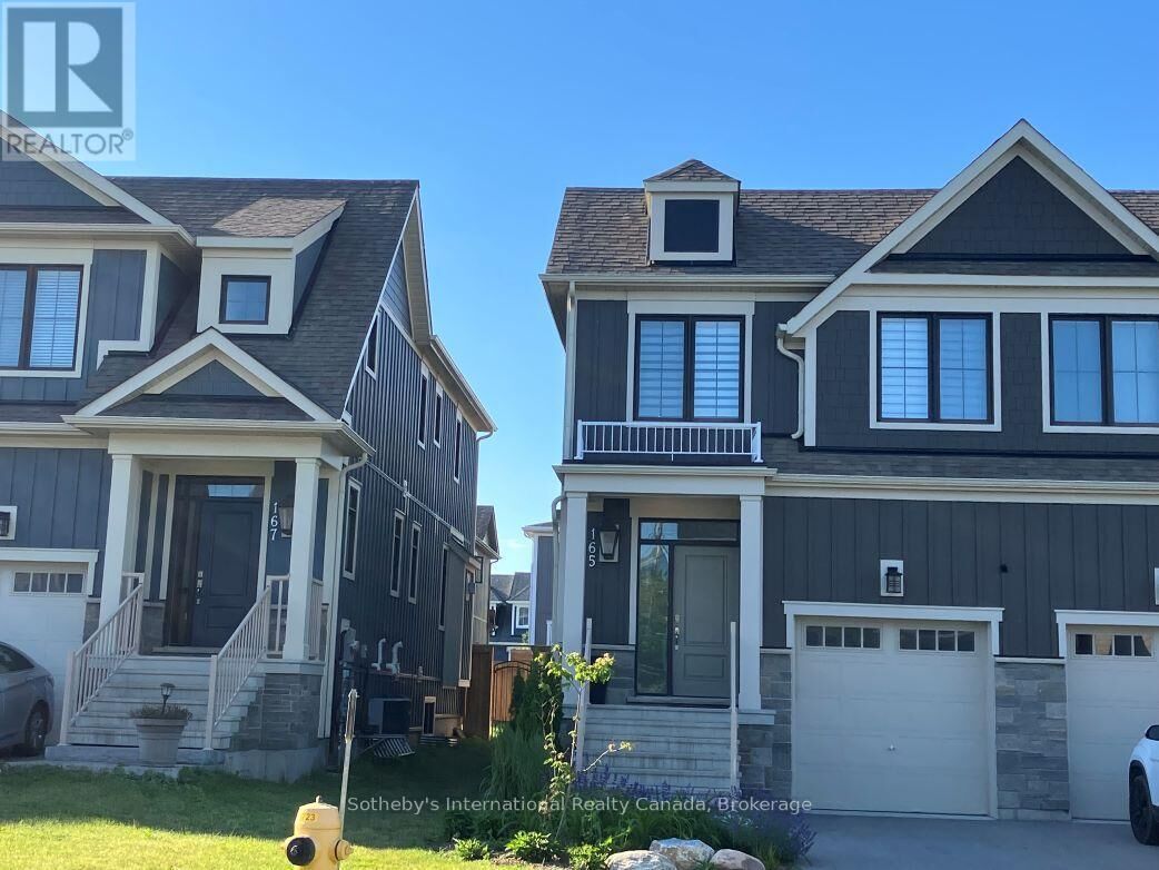 Property Photo:  165 Yellow Birch Crescent  ON L9Y 0Y5 