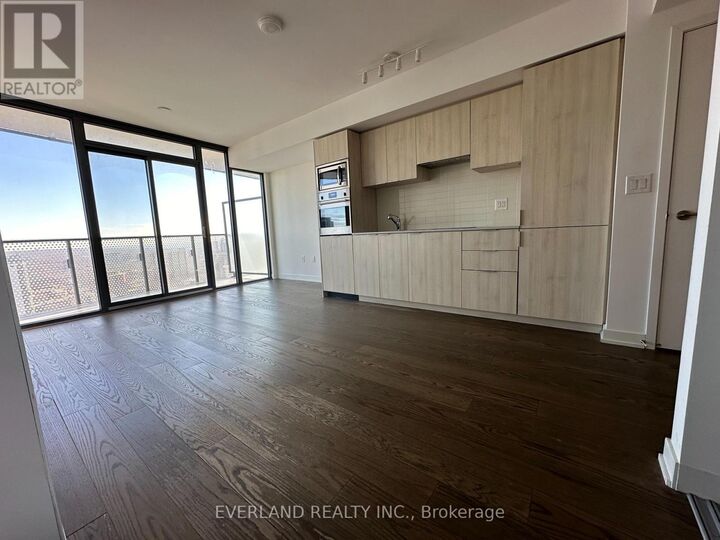 Property Photo:  11 Wellesley Street 3301  ON M4Y 1E8 