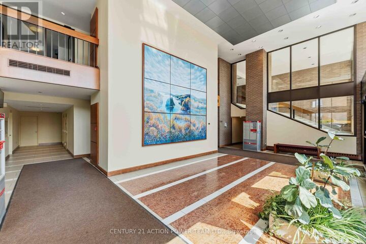 Property Photo:  505 505 St Laurent Boulevard 903  ON K1K 3X4 