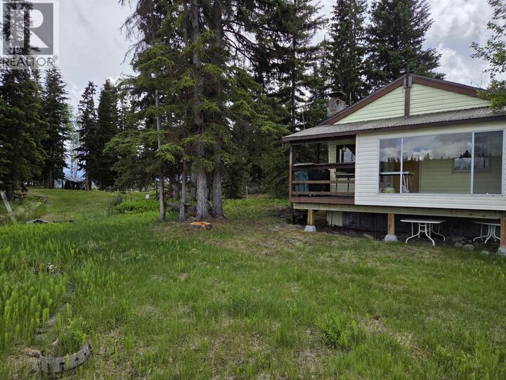 Property Photo: 7547 Edall Bay Road BC V0K 1X1