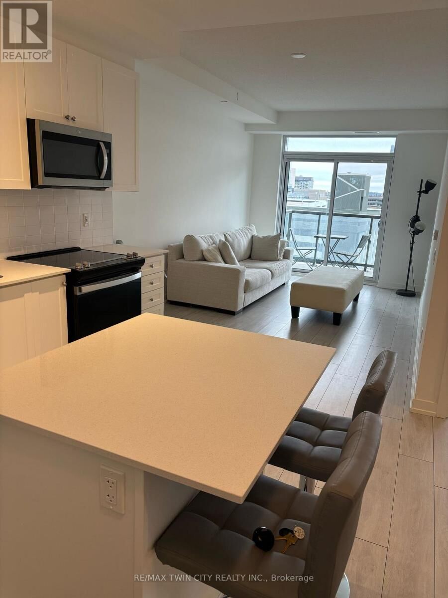 Property Photo:  55 Duke Street West 606  ON N2H 0C9 