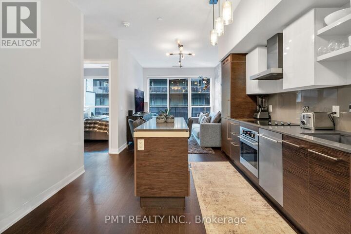 Property Photo:  1030 King Street West 1046  ON M6K 0B4 