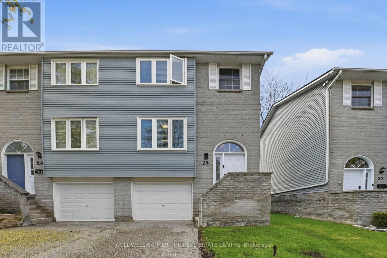 Property Photo: 23 Harmony Circle 23 ON L3Z 2T8