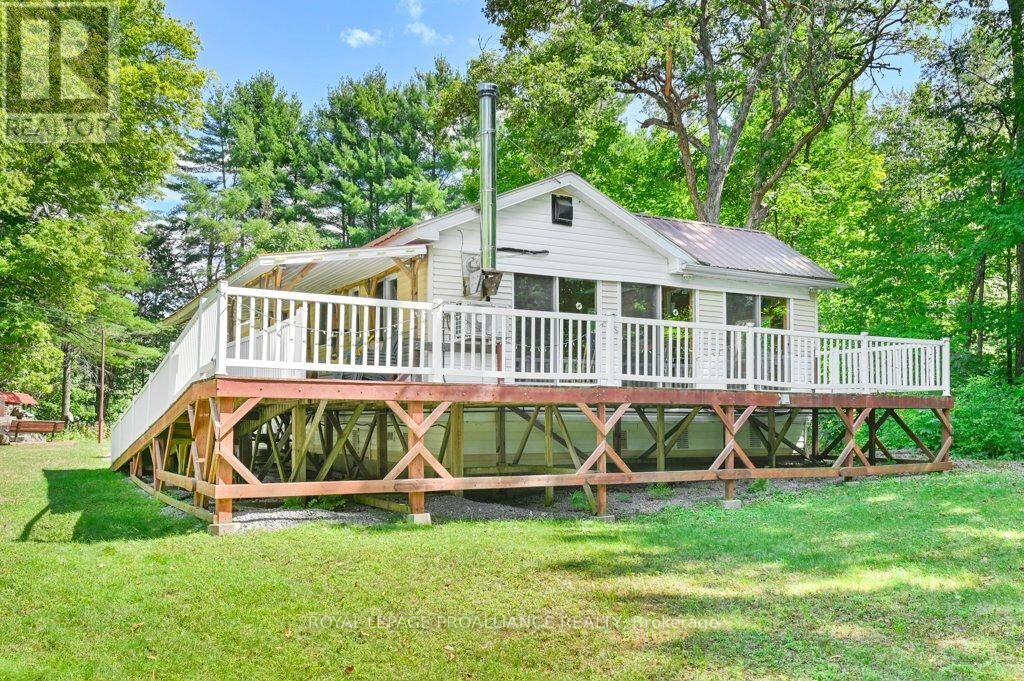 Property Photo:  174 Cottage Lane  ON K0K 3J0 
