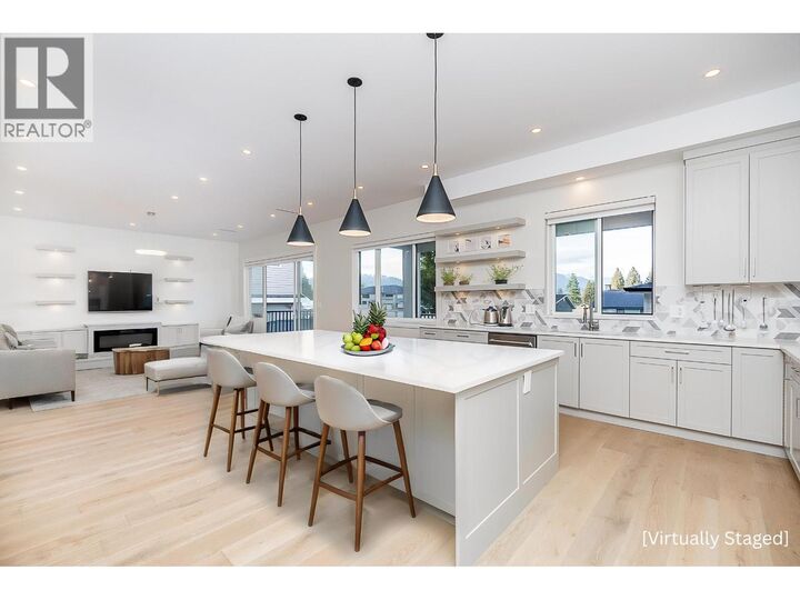 Property Photo:  897 Cottonwood Avenue  BC V3J 2S9 