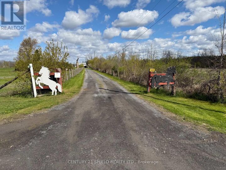 Property Photo: 17637 Island Road East ON K0C 1S0