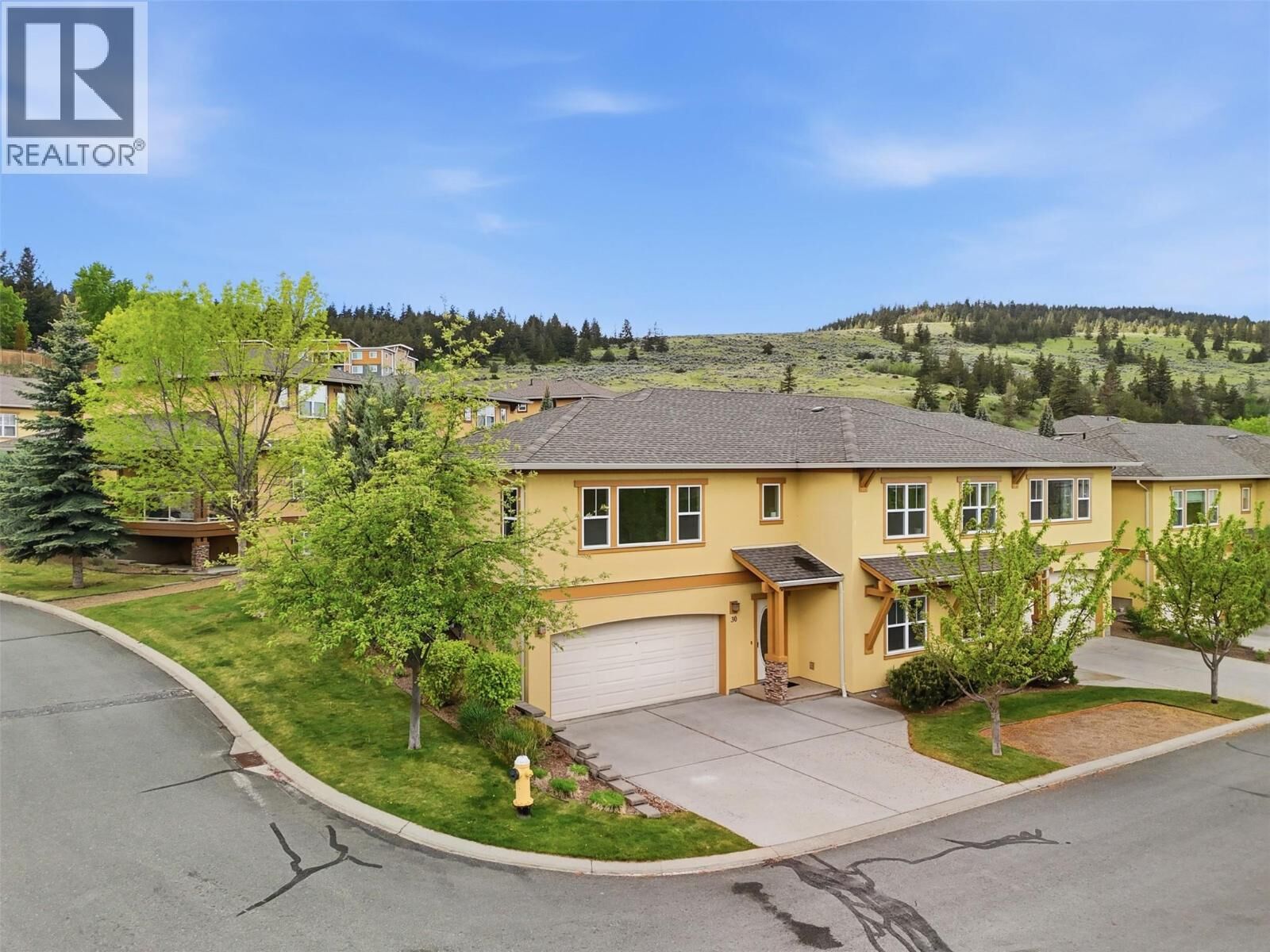 Property Photo:  1055 Aberdeen Drive 30  BC V1S 2A7 