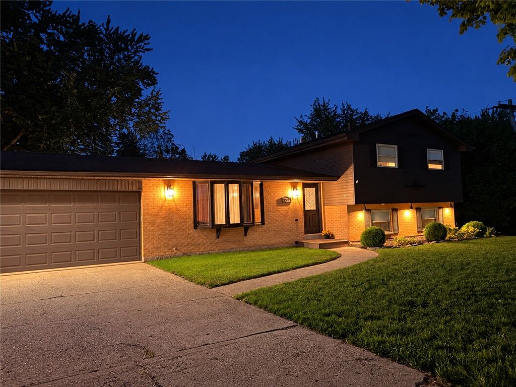 Property Photo:  3573 Kemp Road  OH 45431 