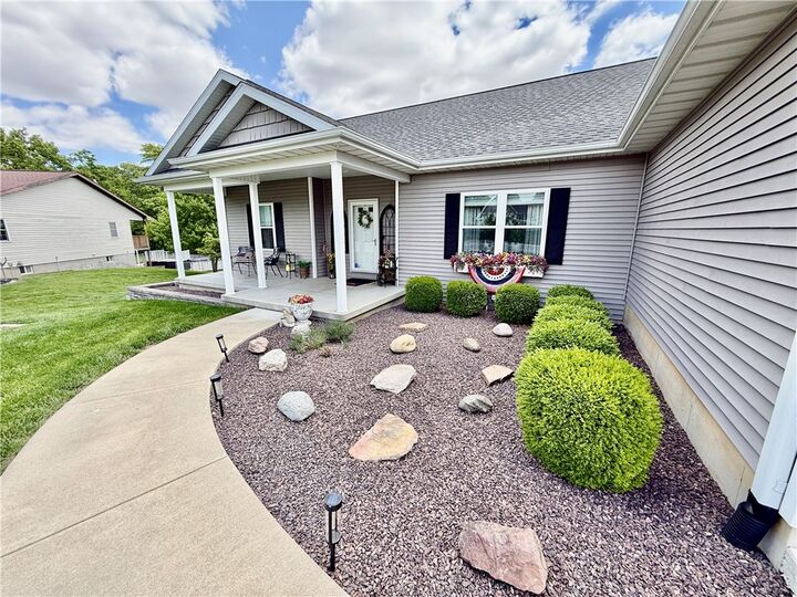 Property Photo:  26 Asa Creek Court  IL 61951 
