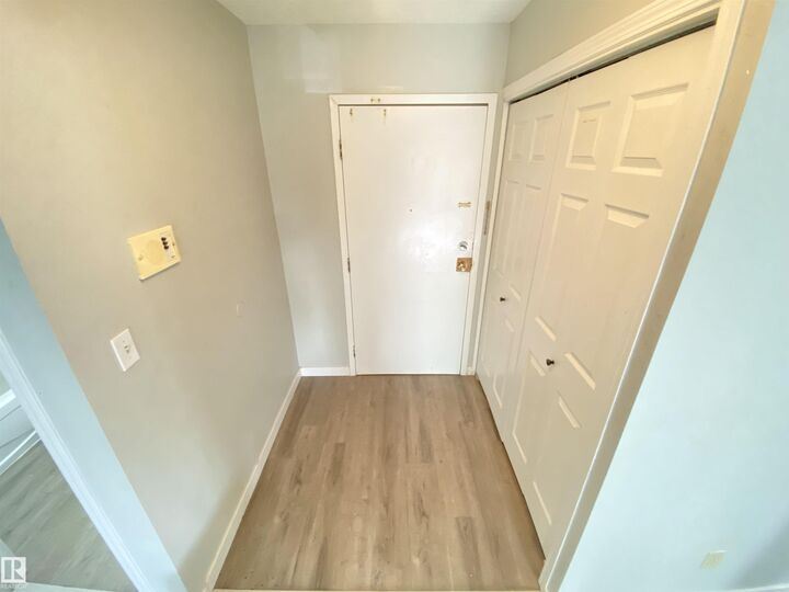 Property Photo: 10826 113 Street NW 302 AB T5H 3J2