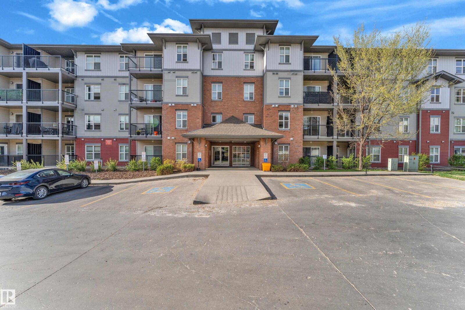 Property Photo:  667 Watt Boulevard SW 217  AB T6T 0Y2 