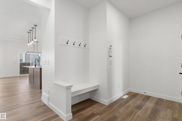 Property Photo:  17924 63 Street NW  AB T5T 1L6 