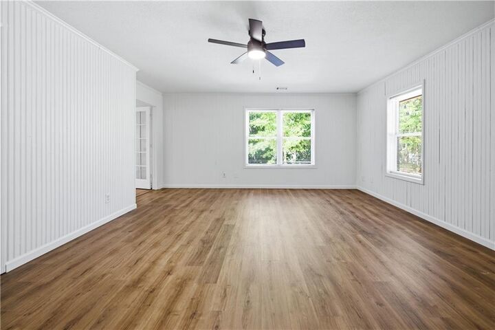 Property Photo:  1029 Woodlawn Drive  GA 30528 