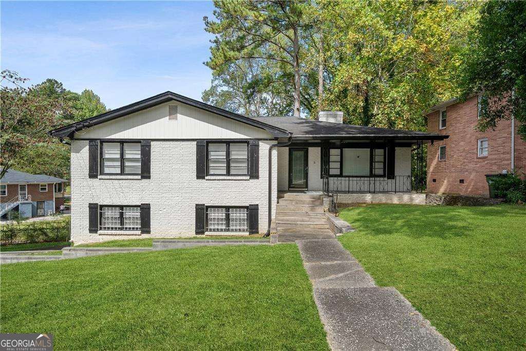 Property Photo:  1747 Detroit Court NW  GA 30314 