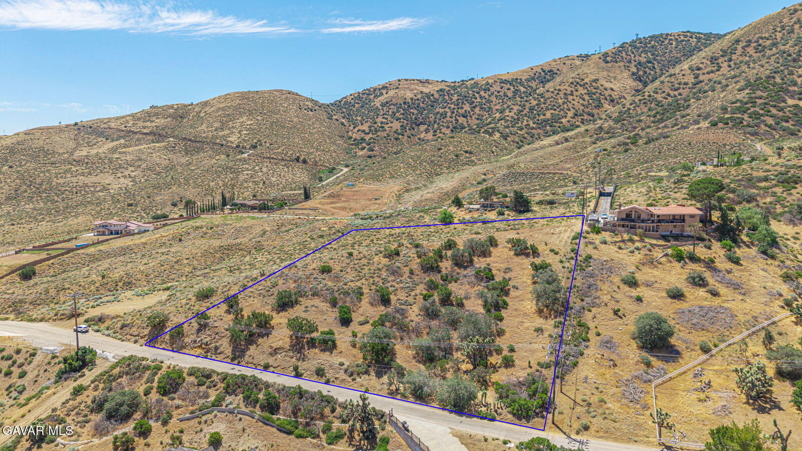 Property Photo:  Lakeview Dr Vic Oliver L Drive  CA 93551 
