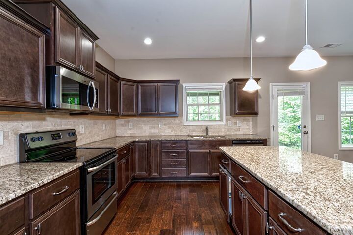 Property Photo: 301 Ross Road GA 31831