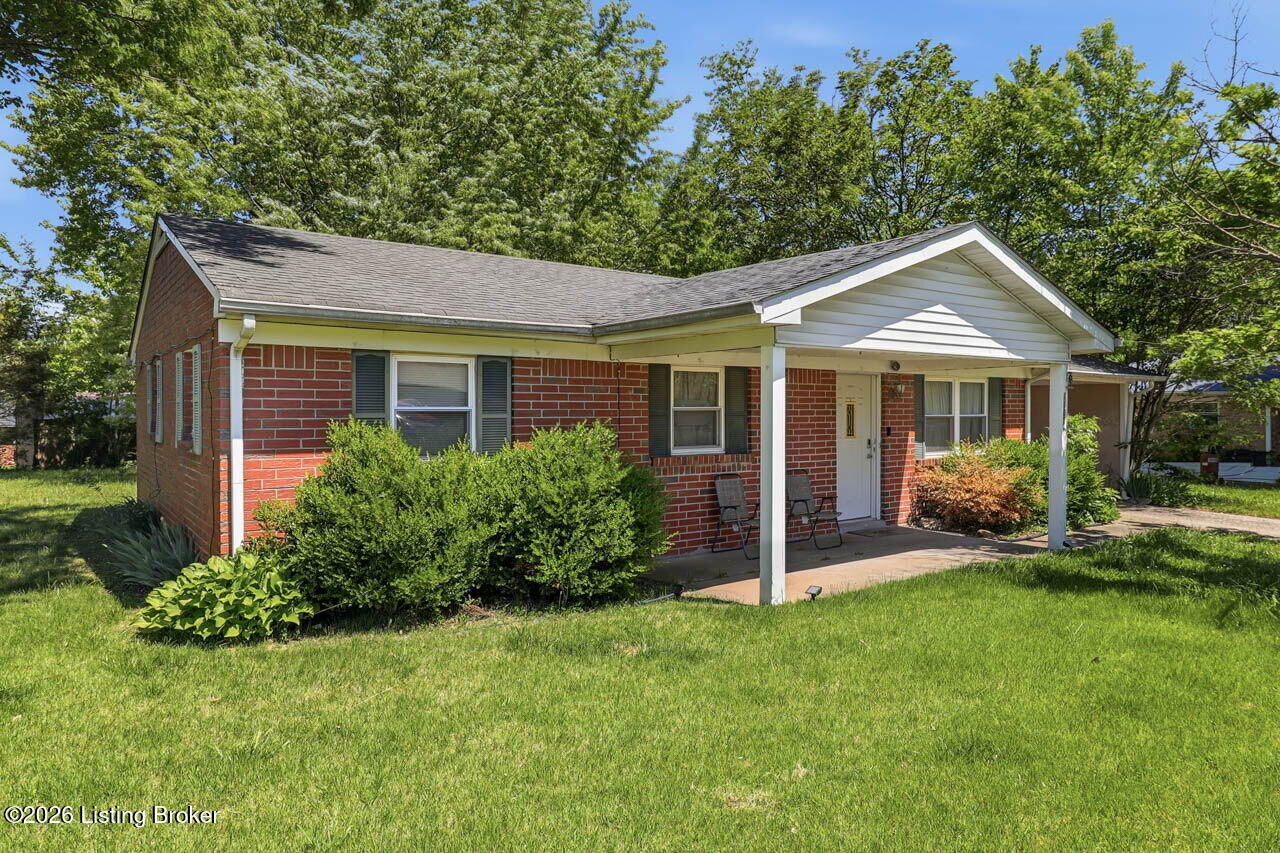 Property Photo:  1107 Asbury Cir  KY 42701 