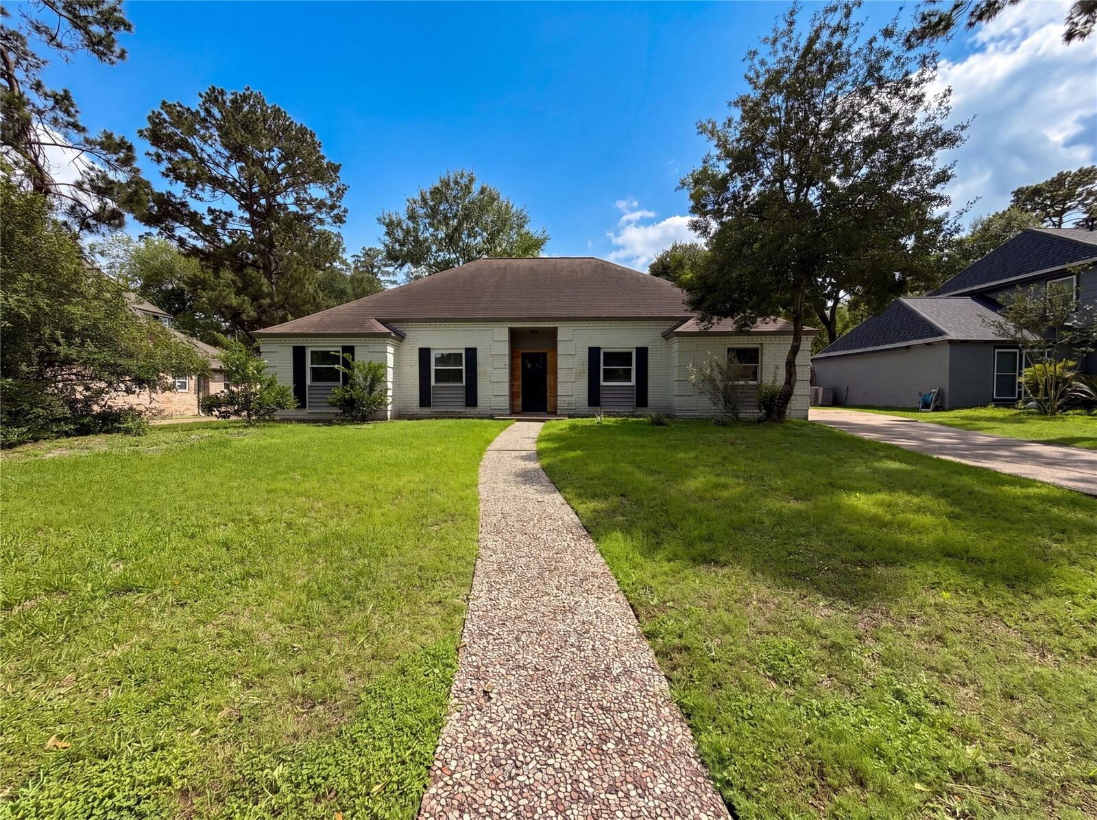 Property Photo:  7807 Bideford Lane  TX 77070 