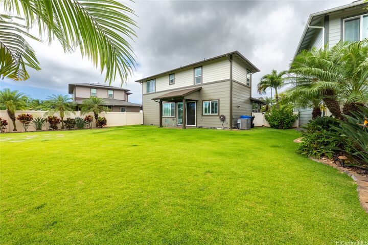 Property Photo:  91-1055 Hinakea Street  HI 96706 