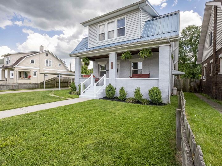 Property Photo:  2237 Washington Avenue  WV 25704 