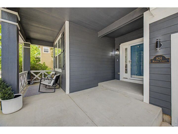 Property Photo:  924 Mircos St  CO 80516 