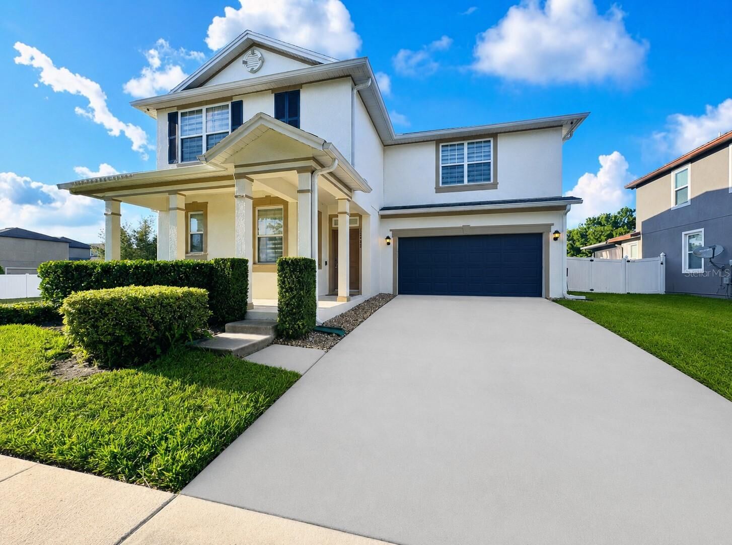 Property Photo: 12993 Emersondale Avenue FL 34786