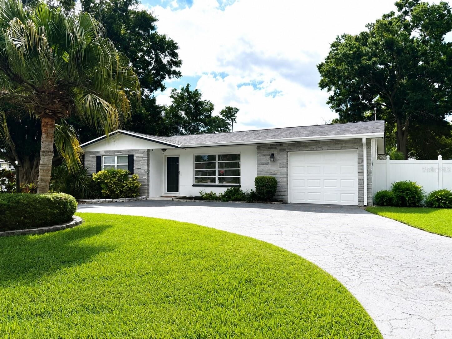 Property Photo:  12620 82nd Terrace  FL 33776 