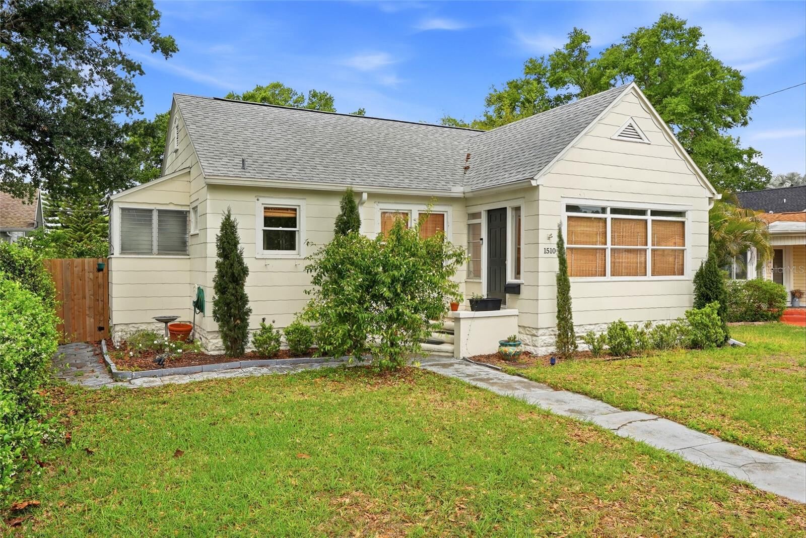 Property Photo:  1510 14th Street N  FL 33704 