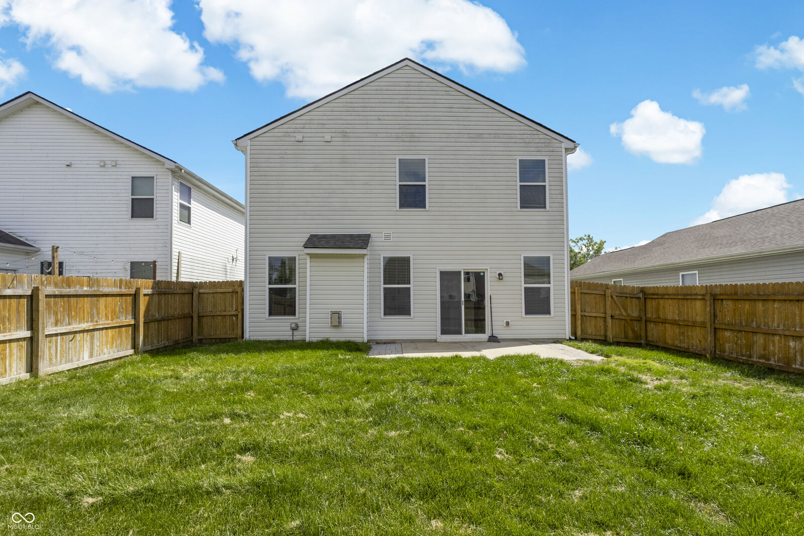Property Photo:  2064 Shadow Creek Boulevard  IN 47201 