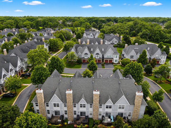 Property Photo: 21889 W Talia Lane IL 60010